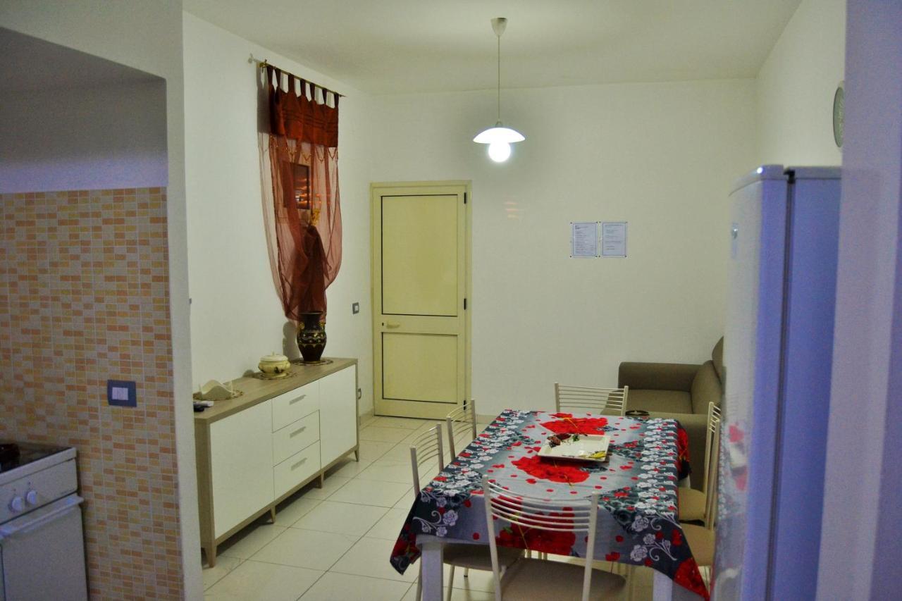 Sea Apartment Torre Lapillo Zimmer foto